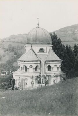 Krapina - Mauzolej obitelji Hallper, vanjština