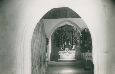 Planina Donja - Crkva sv. Jurja, glavni oltar