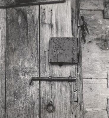 Gornje Psarjevo - Kurija Jelačić-Bužimski, brava