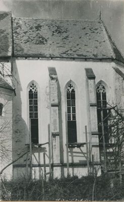 Lepoglava - Crkva Bogorodice, svetište s južne strane