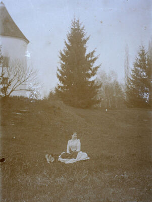 Ženski portret s psom