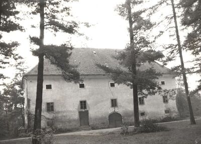 Jastrebarsko - Gospodarska zgrada