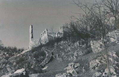 Tounj - Stari grad, kula