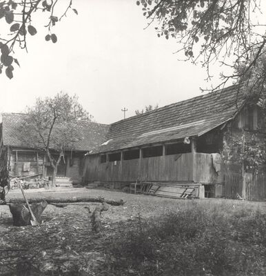 Donji Hruševec - Tradicijska kuća, ulazno pročelje