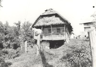 Golubići - Tradicijska kuća, zabatno pročelje