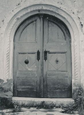 Svetice (Ozalj) - Crkva Blažene Djevice Marije, ulazni portal