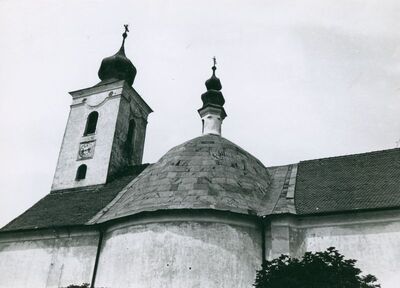 Vukovina - Crkva Pohoda Blažene Djevice Marije, krovište s kupolom i zvonikom