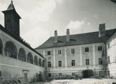 Lobor - Dvorac Keglevića, vanjština