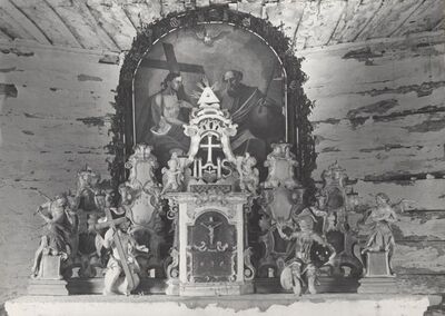 Gladovec Pokupski - Kapela Presvetog Trojstva, glavni oltar