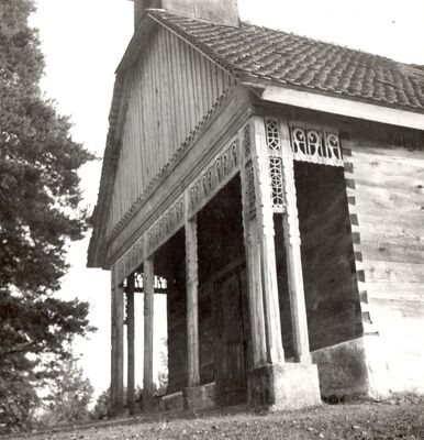 Lukinić Brdo - Kapela sv. Ivana Krstitelja, trijem