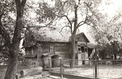 Graberje - Tradicijska kuća, južno pročelje