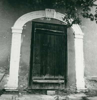 Donja Drenova - Kurija Omilje, portal