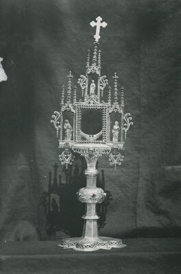 Mače - Župna crkva Bezgrešnog Začeća Blažene Djevice Marije, liturgijsko posuđe, monstranca