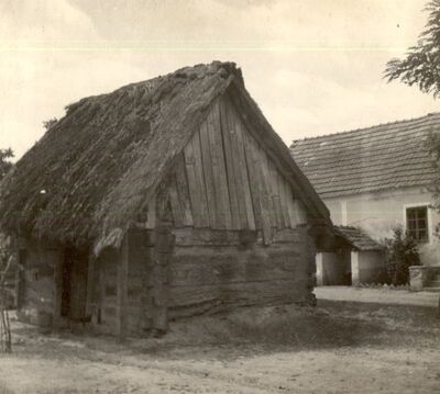 Novakovec - Tradicijska kuća, zabatno i ulazno pročelje