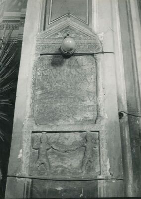 Marčan - Župna crkva sv. Marka, nadgrobna stela