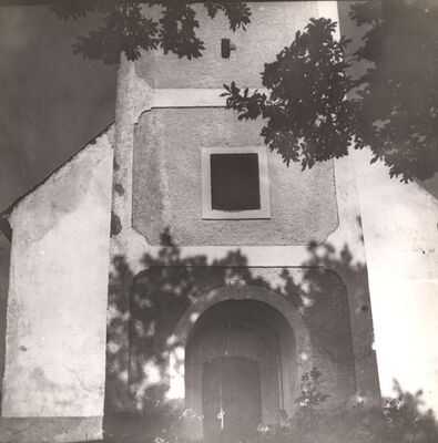 Pećno - Crkva Uspenija presvete Bogorodice, dio zapadnog pročelja