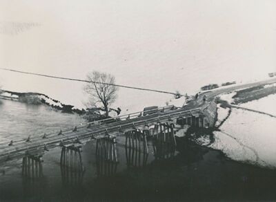 Barilović - Pogled sa srednjovjekovnog grada na most na Korani