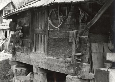 Brezovac Žumberački - "Ambar", ulazno pročelje