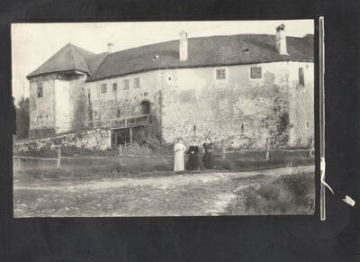 Ribnik - Stari grad, ulazno pročelje