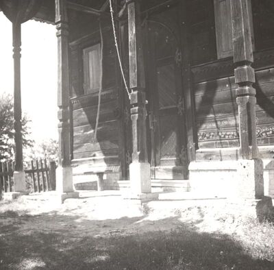 Gustelnica - Crkva sv. Antuna Padovanskog, trijem