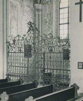 Varaždin - Isusovačka crkva, kapelica bratovštine Muke i Smrti Isusove