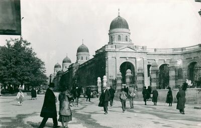 Zagreb (Mirogoj) - Arkade uz crkvu Krista kralja
