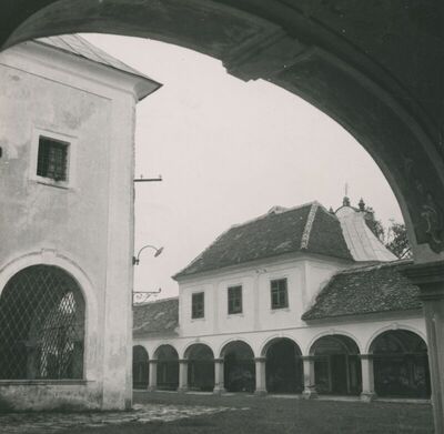 Trški Vrh (Krapina) - Crkva Majke Božje Jeruzalemske, vanjština, detalj