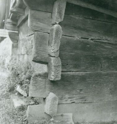 Vukomerić - Gospodarska zgrada, ugao