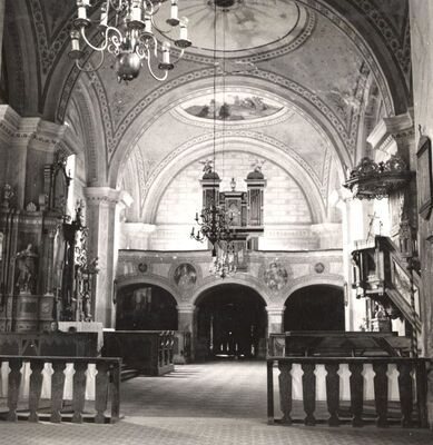 Kloštar Ivanić - Crkva Uznesenja Blažene Djevice Marije, pjevalište