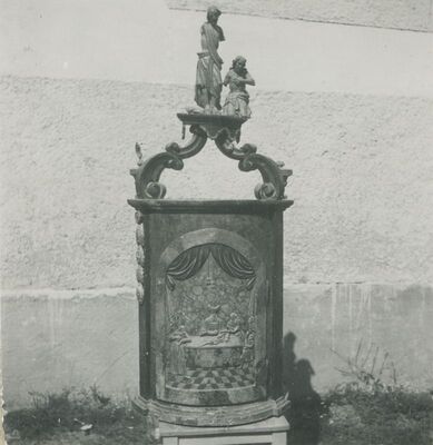 Žarovnica (Lepoglava) - Crkva sv. Jelene, krstionica