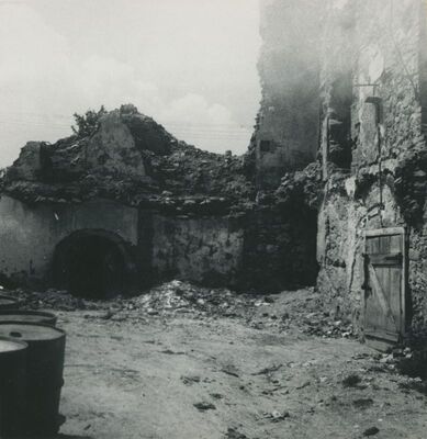 Ivanec - Stari grad, zapadno krilo bez trijema, glavna kula