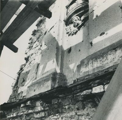 Lepoglava - Župna crkva, zapadno pročelje - ugao iznad glavnog vijenca