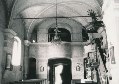 Vrhovac (Ozalj) - Župna crkva sv. Kuzme i Damjana, pjevalište i propovjedaonica