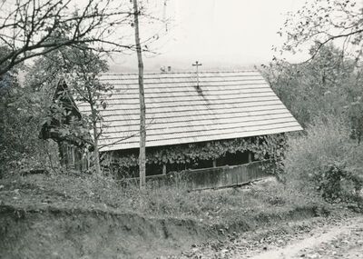 Grdun (Ozalj) - Tradicijska kuća, pročelje s trijemom