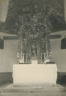 Budinščina - Kapelica sv. Marije, oltar