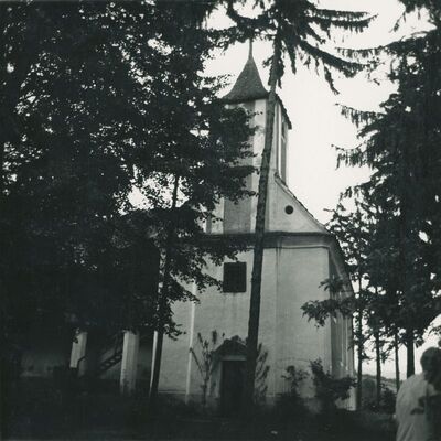 Veternica (Novi Golubovec) - Kurija čazmanskog kaptola, kapela