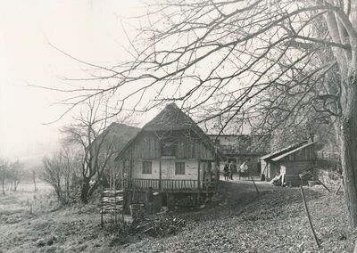 Jarnevići (Ribnik) - Okućnica