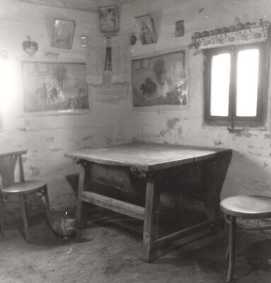 Lukinić Brdo - Tradicijska drvena prizemnica, detalj unutrašnjosti