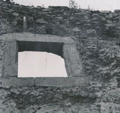 Ozalj - Stari grad, žitnica, detalj