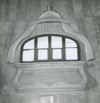 Gradec - Crkva Ranjenog Isusa, oratorij u svetištu