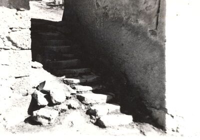 Slavetić - Dvorac Oršić, kamene stepenice