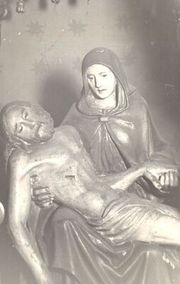 Samobor - Franjevačka crkva Uznesenja Blažene Djevice Marije, plastika Pietà
