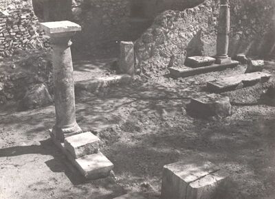 Samobor - Stari grad, gornje dvorište