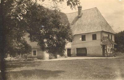 Obed - Dvorac, bočno pročelje