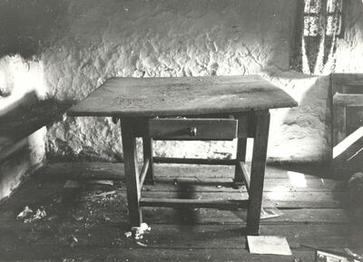 Martinski Vrh (Ribnik) - Kuhinjski stol