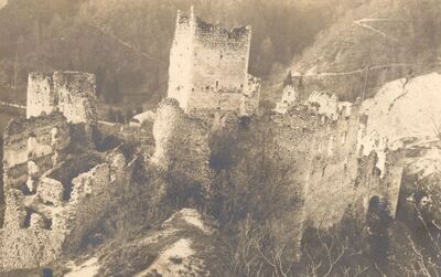 Samobor - Stari grad, južna strana