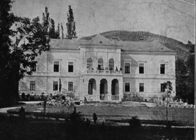 Gornji Laduč - Dvorac Vraniczany, pročelje prema parku