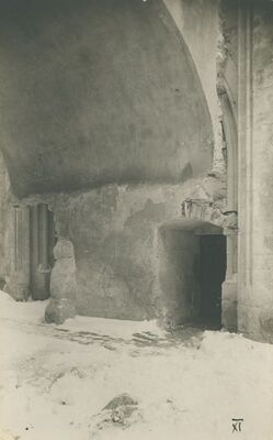 Varaždin - Stari grad, gotički portal