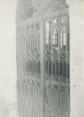 Ludbreg - Kapela Žalosne Marije, vrata od kovanog željeza
