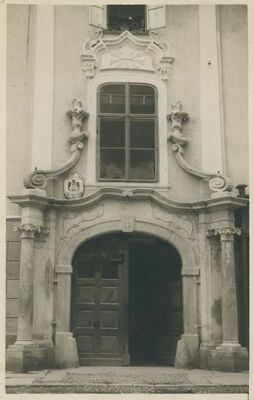 Varaždin - Patačićeva palača, portal